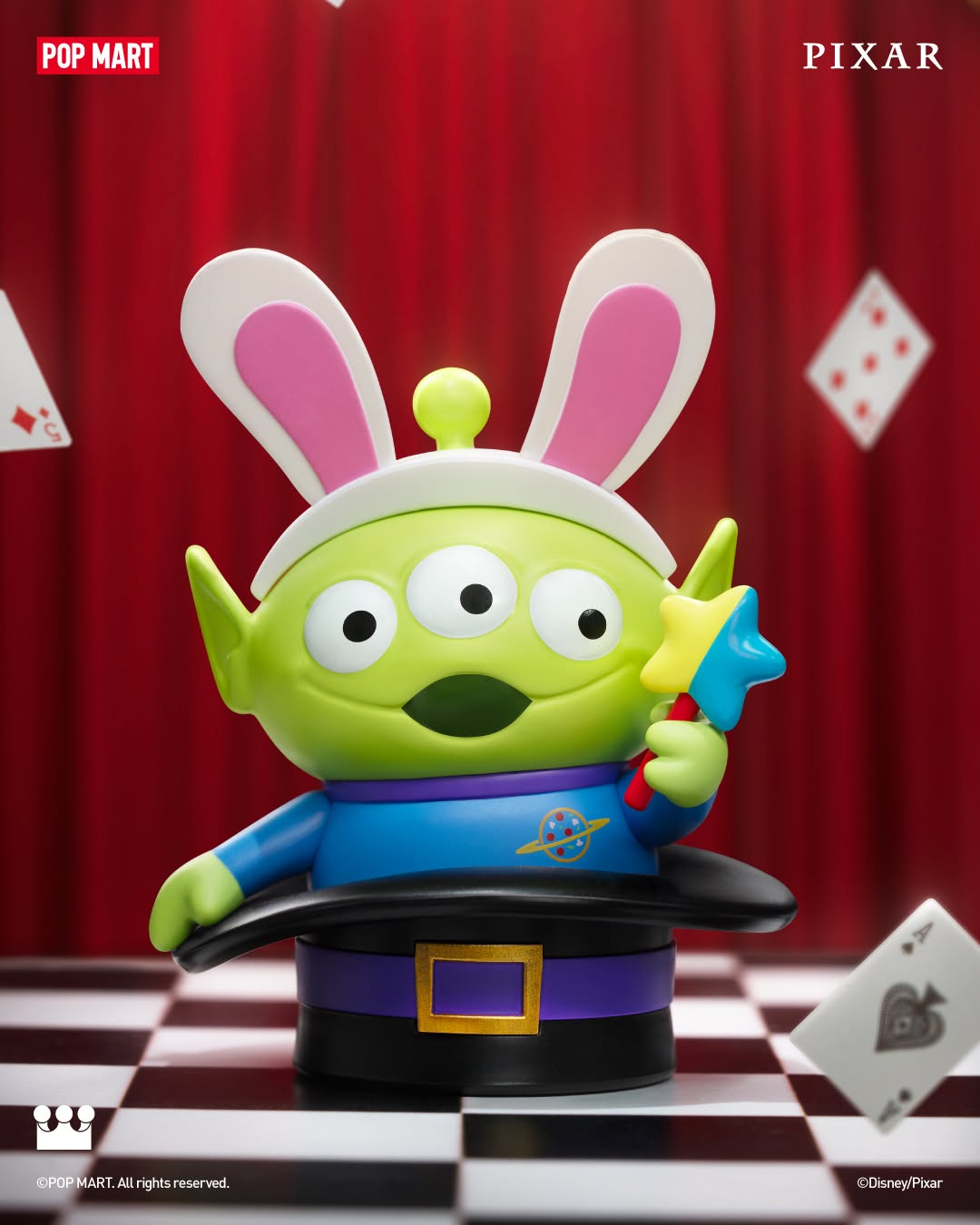 Disney/Pixar Alien-Immersive Experience Series Figures