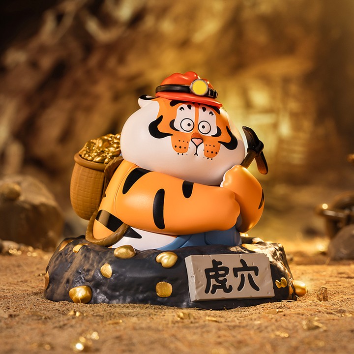 Alexander the Fat Tiger Roaring Long Teng Hu Yue Blind Box Series