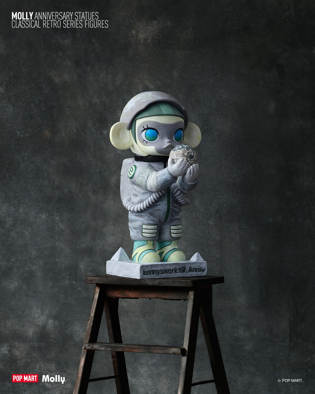 MOLLY Anniversary Statues Classical Retro 1 Series Figures