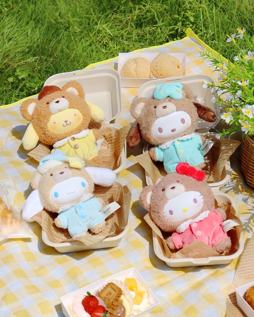 Sanrio Characters Latte Baby Plush Blind Box Series
